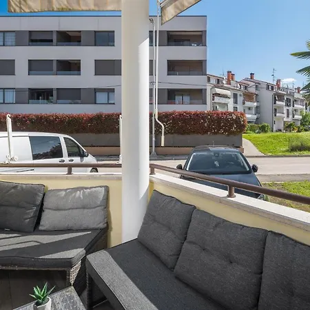 Adria Premium *